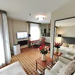 119 W Pieciogwiazdkowym Royal Tulip Plaza Tuz Tuz Dobruk Apartamento *