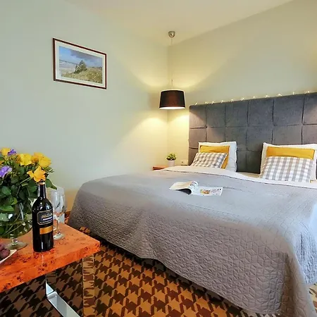 119 W Pieciogwiazdkowym Royal Tulip Plaza Tuz Tuz Dobruk Lägenhet *