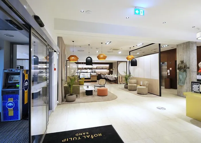 119 W Pieciogwiazdkowym Royal Tulip Plaza Tuz Tuz Dobruk アパート